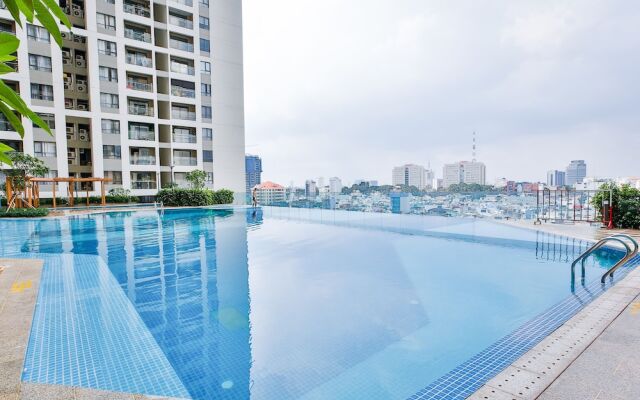 Gold View Apartment Floor 18