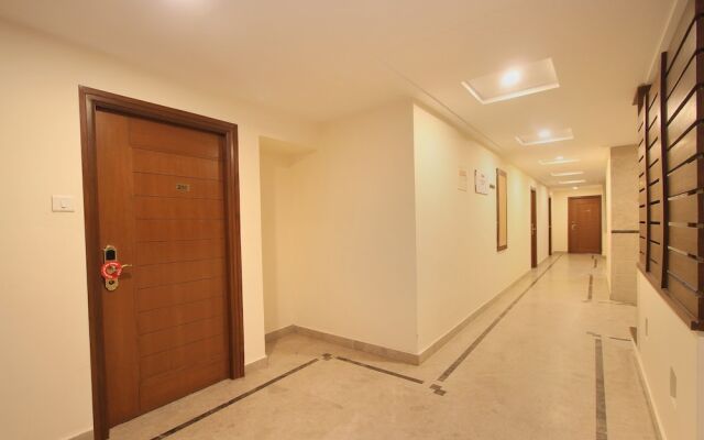 OYO Flagship 629 Bagmane Tech Park