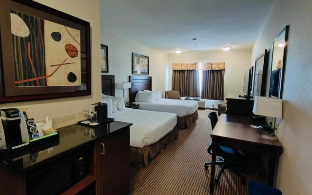 Coast Weyburn Hotel