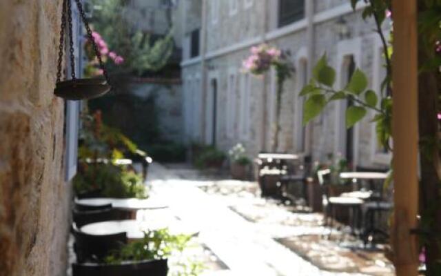 Griffon Boutique Hotel - Boutique Class