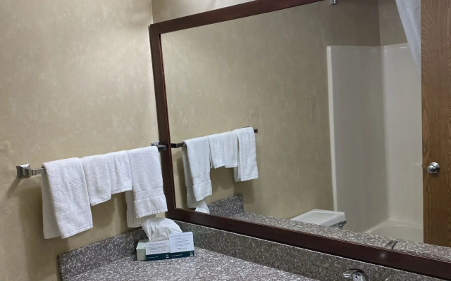 Quality Inn Mitchell I-90