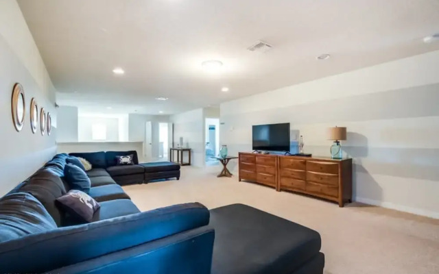 Fresh Heaven Pool Home by AV Dreams