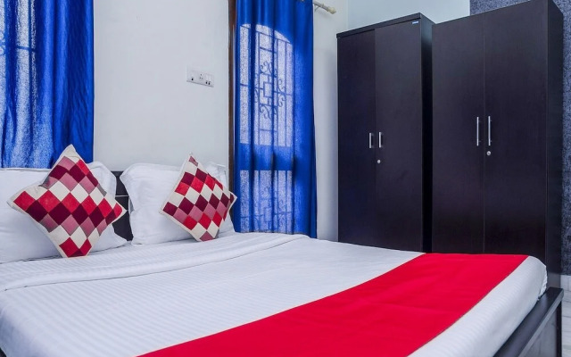 Maple Comfort By OYO Rooms