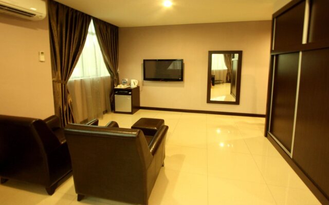 Rail Hotel