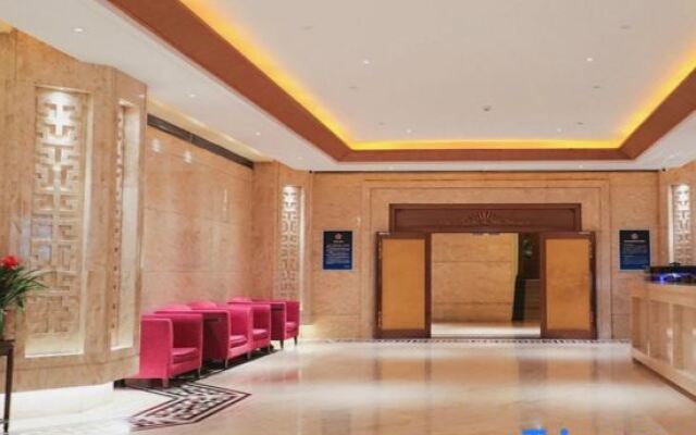 Oriental Venice International Hotel