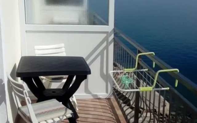 Toma - 5m From the sea With Parking - SA3