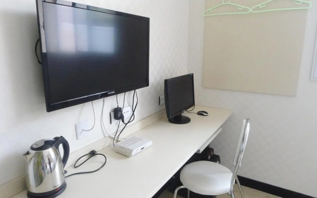 Shun 8 Hotel - Yulin