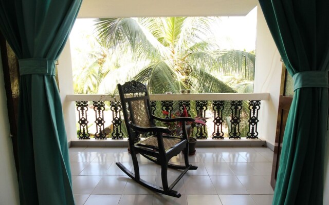 OYO Home 9365 Bewitching 3BHK