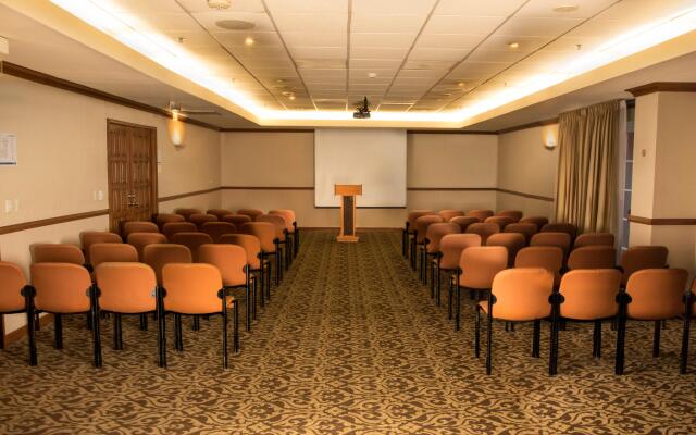 Holiday Inn Express Monterrey Galerias by IHG