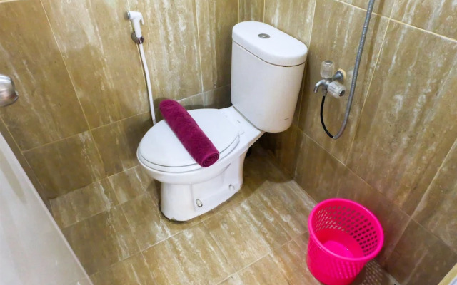 New Furnished with Sofa Bed Green Pramuka Apartment