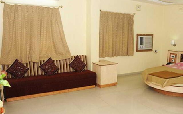 Hotel Neelkanth Inn