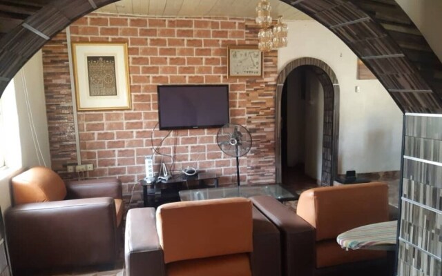 Remarkable 2-bed Apartment in Lagos