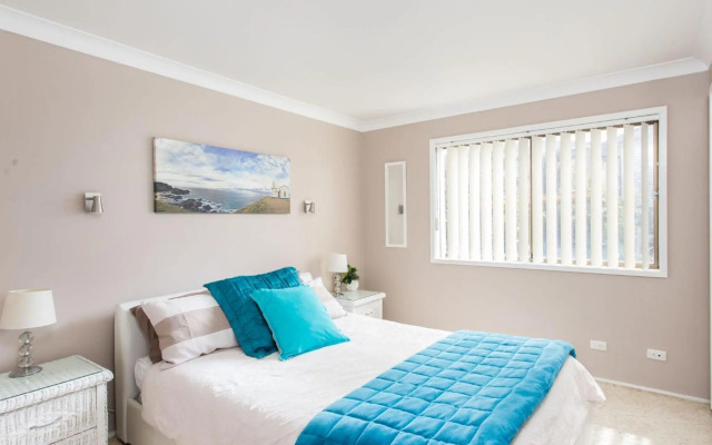 Waterfront at Point Road