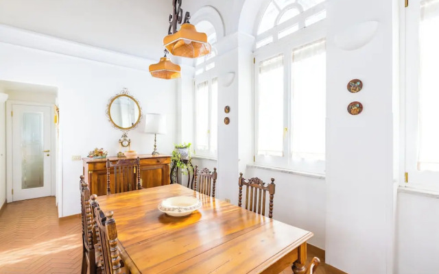 Residenza Capano Charming House by Napoliapartments