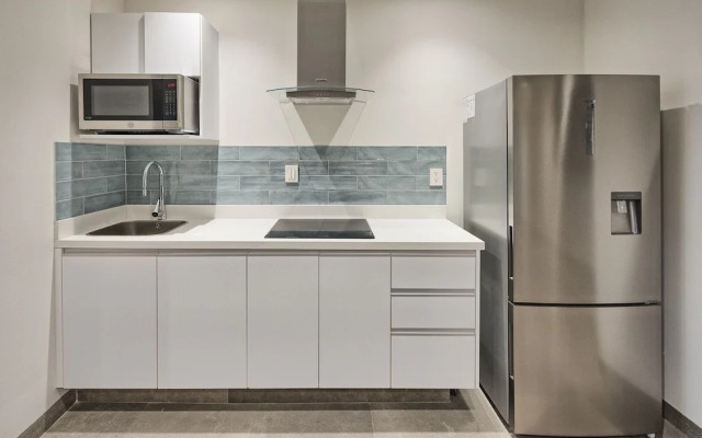 Luxury New Oceanfront Condo 5BR Sleeps 12