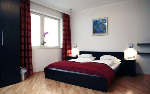 La Scala Apartments