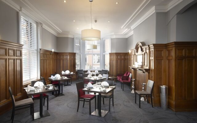 Bay New Southlands Hotel