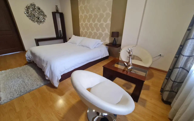 Hotel Ficoa  Real Suites