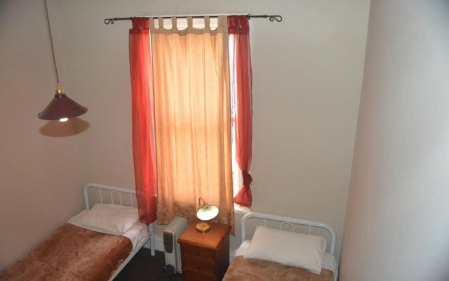 Palace Hotel Kalgoorlie – Guest Rooms – Kalgoorlie