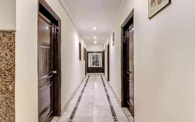 Capital O 81547 Grand Central