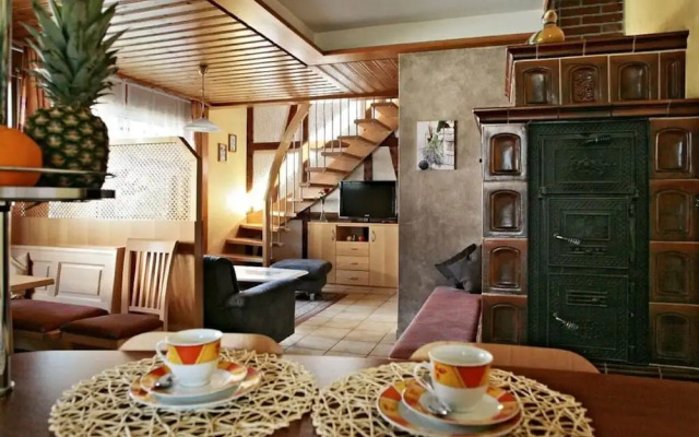 Appealing Apartment in Motten