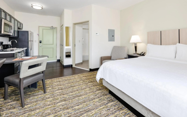 Candlewood Suites Dallas NW - Farmers Branch by IHG