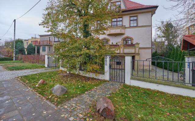 Wrocław Lux Apartment Krzycka by Renters