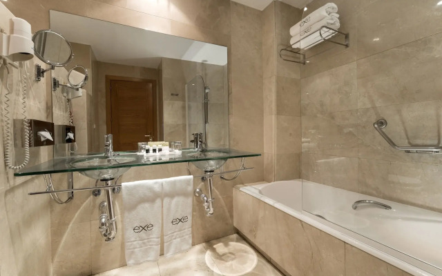 Exe Gran Hotel Almenar