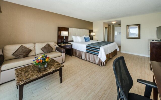 DreamView Beachfront Hotel & Resort