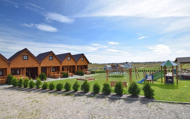 Bungalow in Mielenko Baltic Coast With Garden