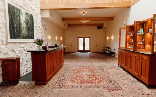 Scribner's Catskill Lodge