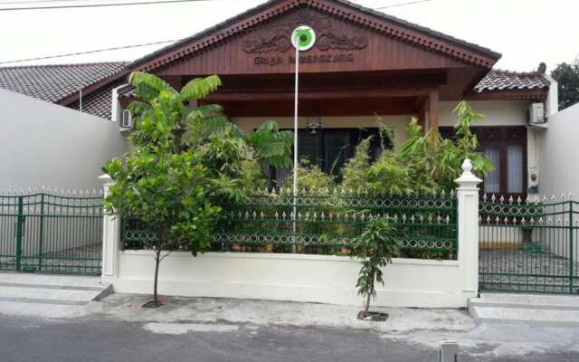Griya Pamengkang 1 Javanese House