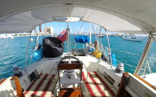Sea Rah - Yacht