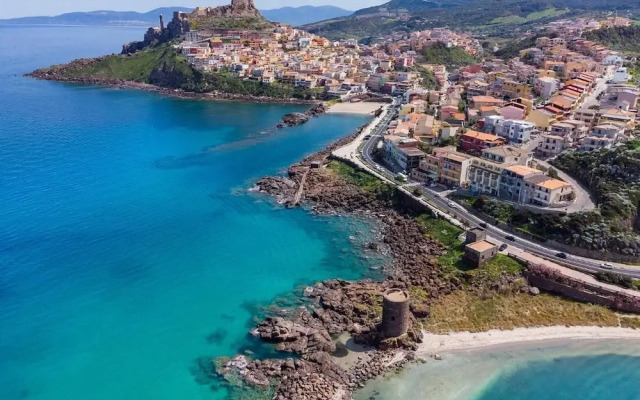 Terrace and Comfort by the sea