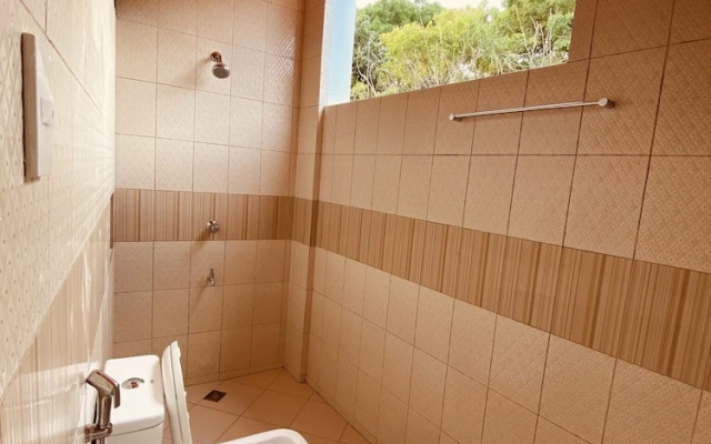 Cerca Parola beach resort