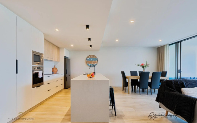 SALTWATER CALM@ The Cosmopolitan Unit 10508