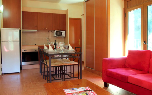 Apartaments/Hostal "@Anem.com"
