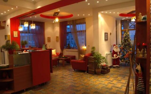 Pirina Club Family Hotel