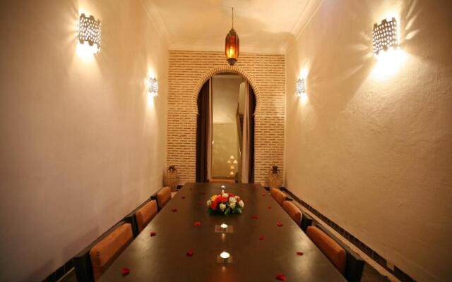 Riad O2