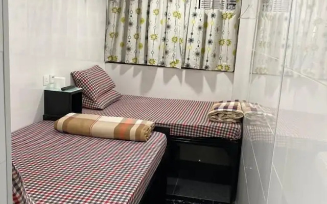 New Day Night Hostel