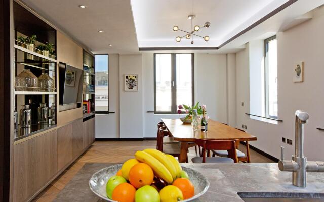 GS1 - 3 Bed Deluxe in London