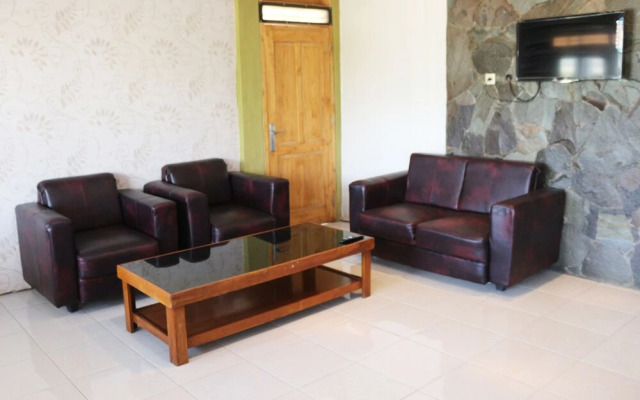 Villa Ciparay Indah by OYO Rooms