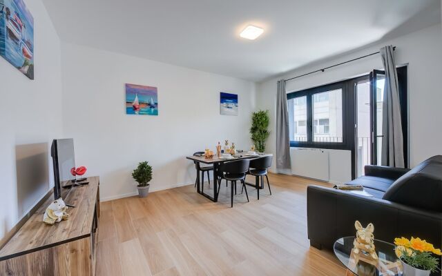 Boutique Apartment 7