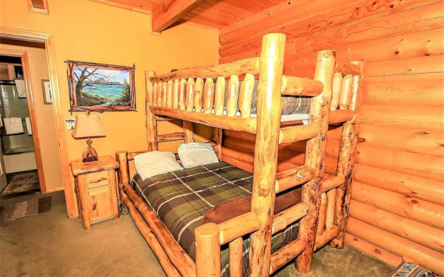 Knotty and Nice 177 by RedAwning