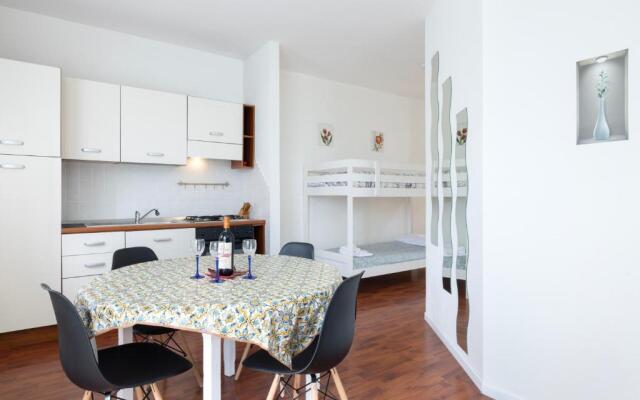 [loft8] riccione vista mare, elegante soggiorno