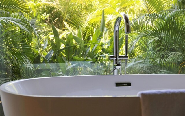 Sunny Vacation Villa 69