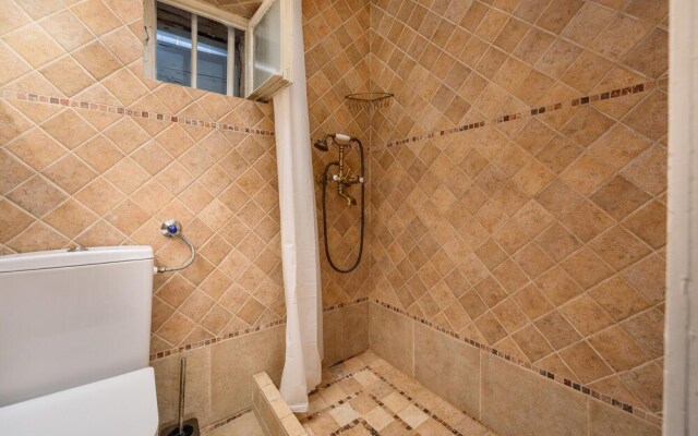 Beautiful Home in Vabriga With Wifi and 2 Bedrooms