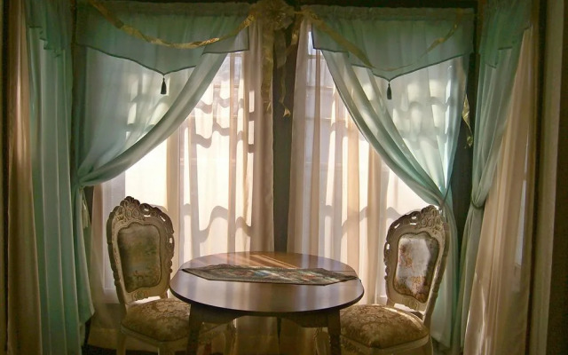 Levine House Bed & Breakfast