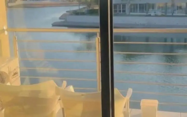 Lake Villa Hartebees