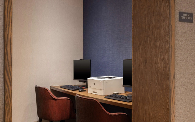 Hyatt Place Indianapolis Airport